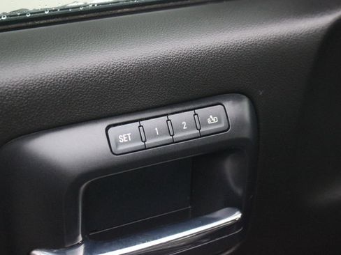 Used 2014 Chevrolet Silverado 1500 LTZ image 16