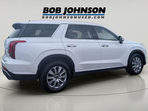Used 2024 Hyundai Palisade SEL AWD/4WD image 2