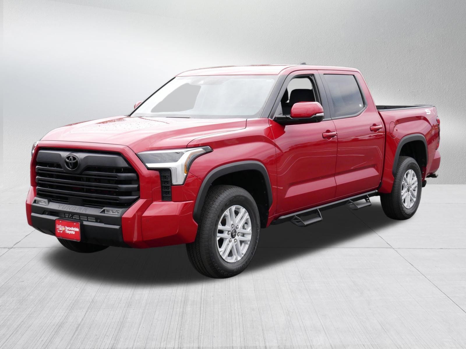 Certified 2024 Toyota Tundra SR5 AWD/4WD image 3
