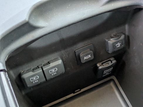 Used 2017 Acura MDX FWD w/ Advance Package image 32