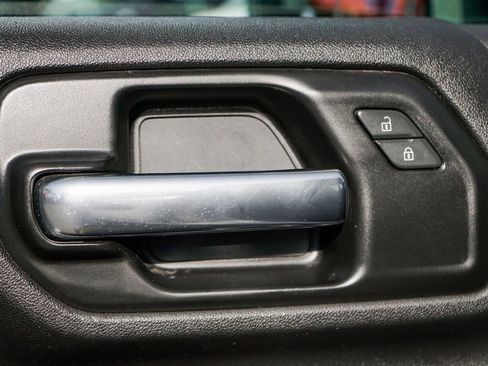 Used 2020 Chevrolet Silverado 2500 W/T w/ WT Convenience Package image 17