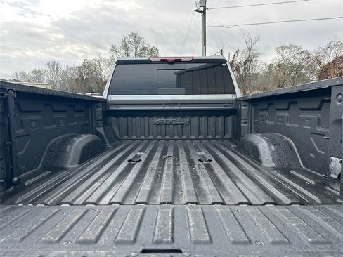 Used 2024 GMC Sierra 2500 AT4 w/ AT4 Premium Plus Package image 19