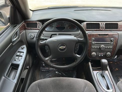 Used 2012 Chevrolet Impala LT FWD image 26