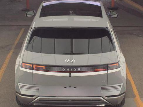 Used 2024 Hyundai Ioniq 5 Limited image 6