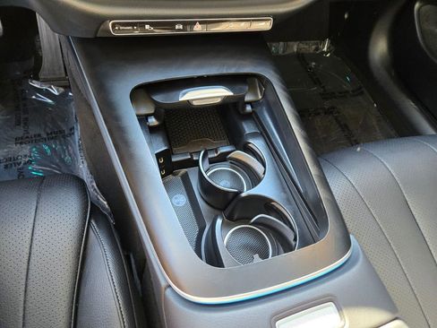 Used 2025 Mercedes-Benz E 350 E 350 image 19