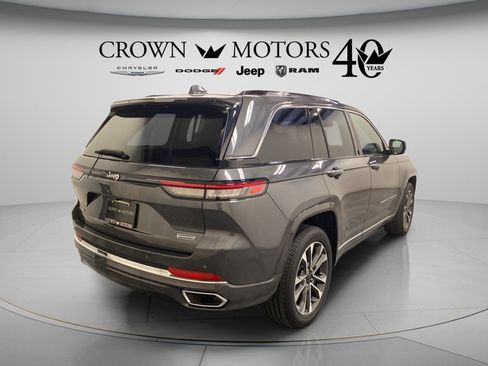 Used 2022 Jeep Grand Cherokee Overland AWD/4WD image 14