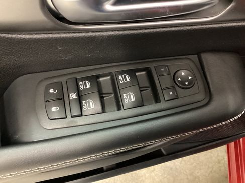 New 2026 Chrysler Pacifica Select image 13