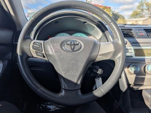 Used 2009 Toyota Camry CE image 10