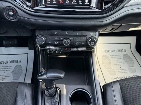 Used 2021 Dodge Durango GT image 18