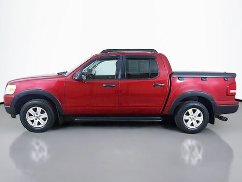 Used 2009 Ford Explorer Sport Trac XLT AWD/4WD image 8