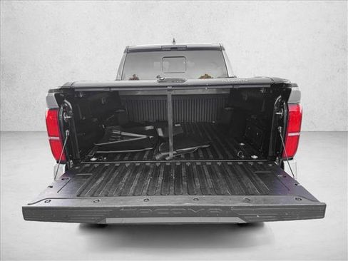 Used 2024 Toyota Tacoma TRD Off-Road image 8