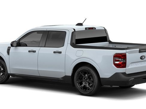 New 2026 Ford Maverick XLT AWD/4WD image 2