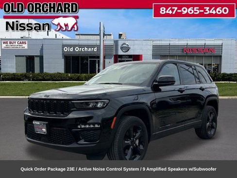 Used 2023 Jeep Grand Cherokee Limited w/ Luxury Tech Group II AWD/4WD image 1