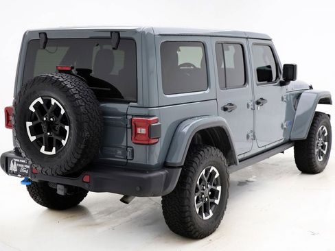 Used 2024 Jeep Wrangler Unlimited Rubicon 4xe image 8
