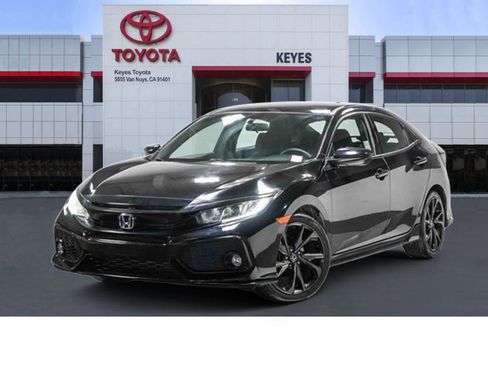 Used 2018 Honda Civic Sport image 1