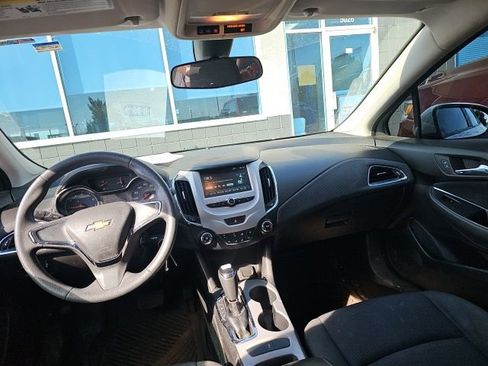 Used 2016 Chevrolet Cruze LS image 17