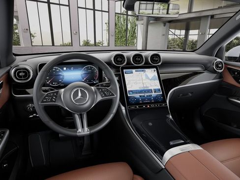New 2026 Mercedes-Benz GLC 300 image 38