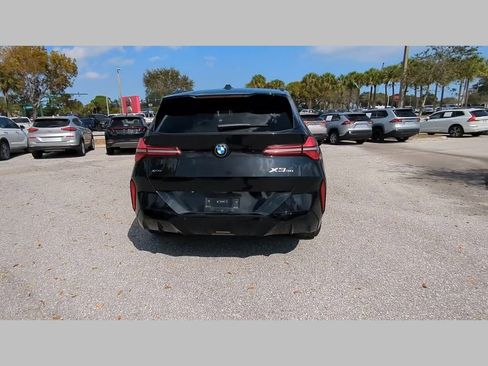 Used 2025 BMW X3 xDrive30i image 10