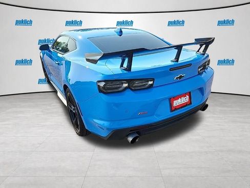 Certified 2023 Chevrolet Camaro SS RWD image 3
