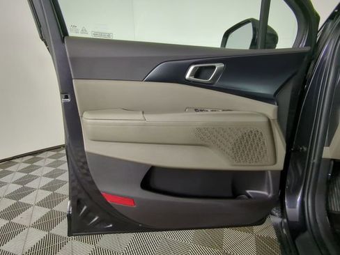 New 2026 Kia Carnival LXS image 30