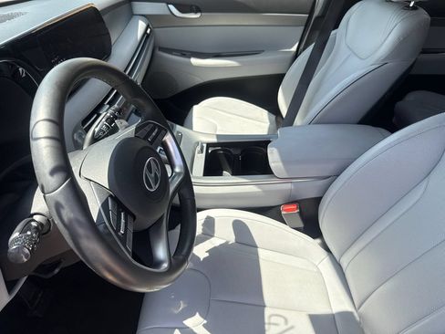 Used 2025 Hyundai Palisade SEL FWD image 17