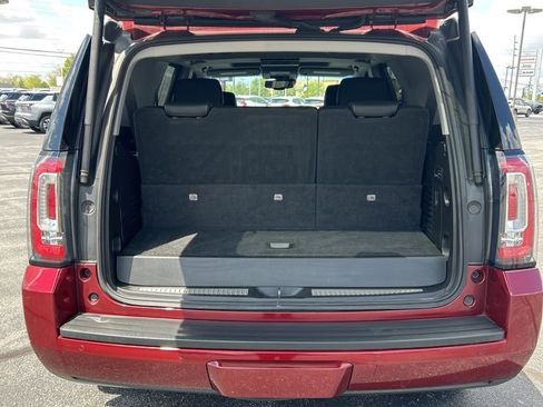 Used 2019 GMC Yukon SLT w/ Open Road Package AWD/4WD image 14