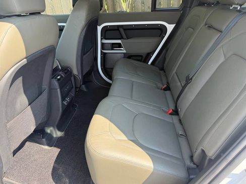 Used 2023 Land Rover Defender 110 S AWD/4WD image 34
