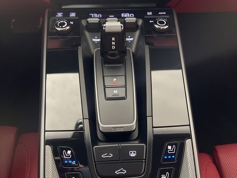 Certified 2022 Porsche 911 Carrera 4S image 34