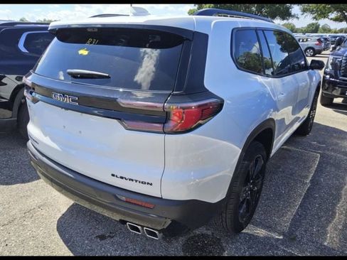Used 2026 GMC Acadia Elevation w/ Black Edition FWD image 5