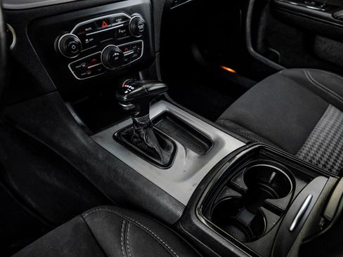 Used 2023 Dodge Charger SXT w/ Blacktop Package image 32