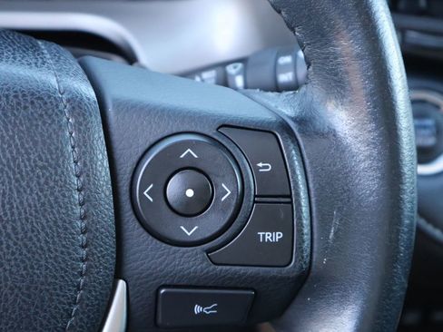 Used 2018 Toyota RAV4 XLE image 34