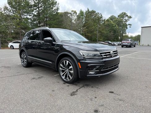 Used 2021 Volkswagen Tiguan SEL Premium R-Line AWD/4WD image 4