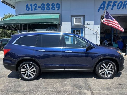 Used 2016 Honda Pilot Touring image 7