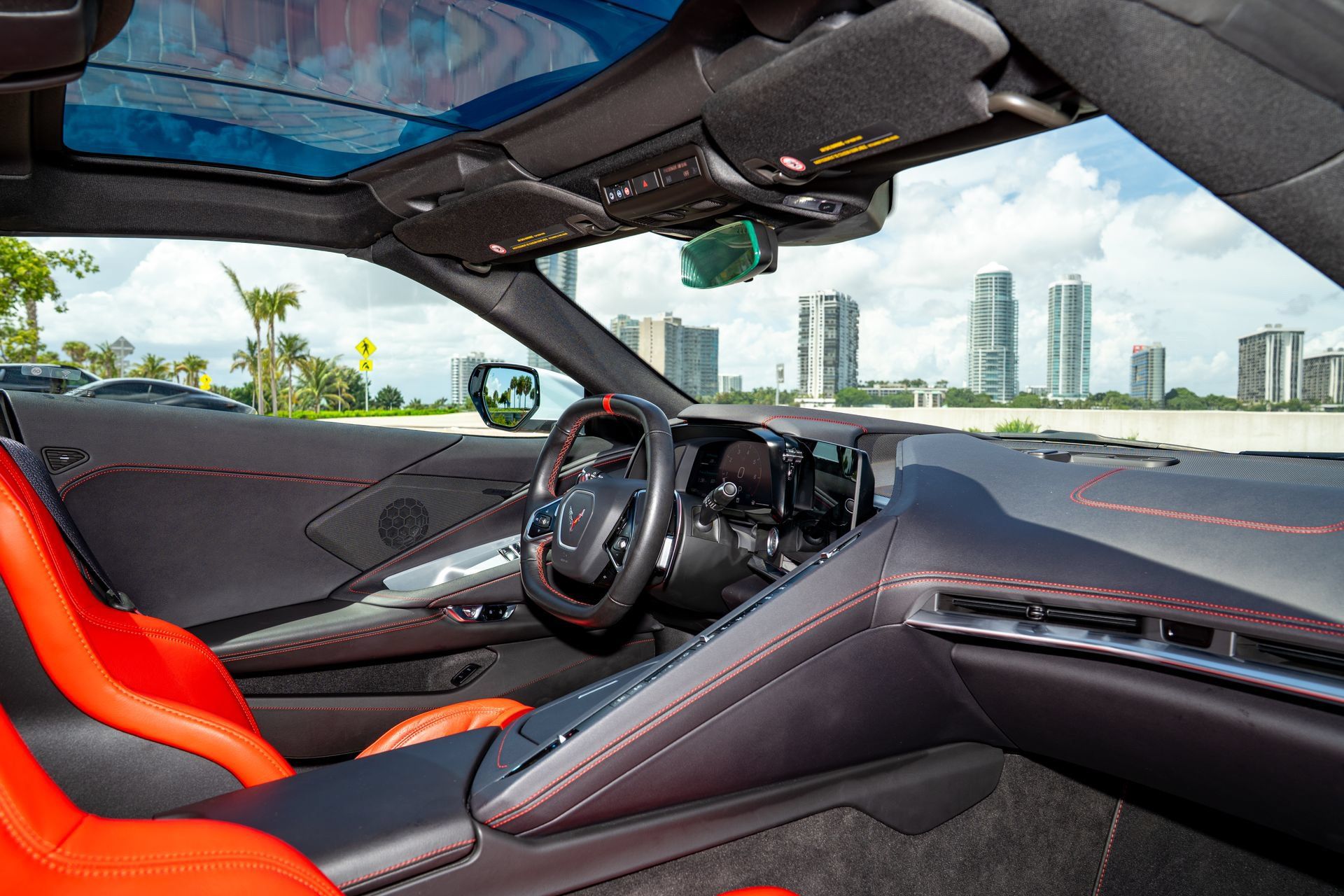 Used 2022 Chevrolet Corvette Stingray Coupe w/ Engine Appearance Package RWD image 29