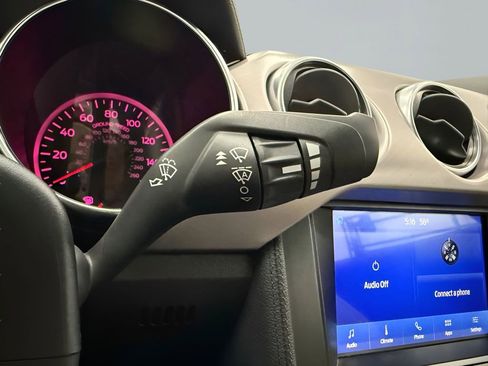 Used 2022 Ford Mustang Premium image 23