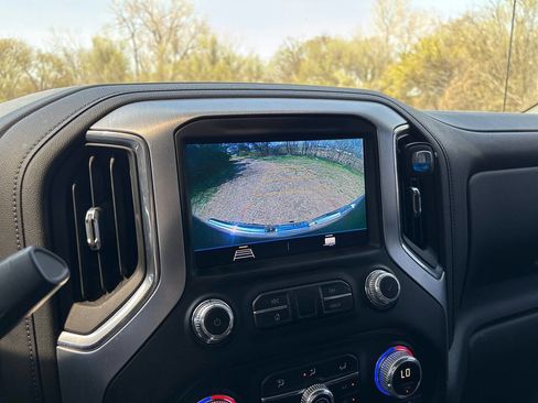 Used 2021 GMC Sierra 1500 Elevation image 24