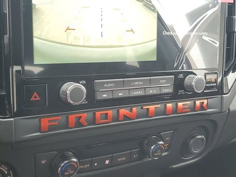 New 2026 Nissan Frontier PRO-4X w/ Tow Package AWD/4WD image 30
