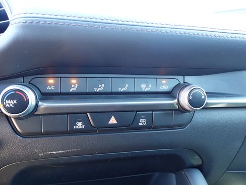 Certified 2025 MAZDA MAZDA3 s image 18