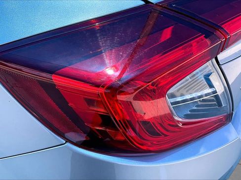 Used 2016 Honda Civic EX-L image 28