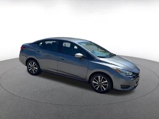 Used 2025 Nissan Versa SV FWD video 2