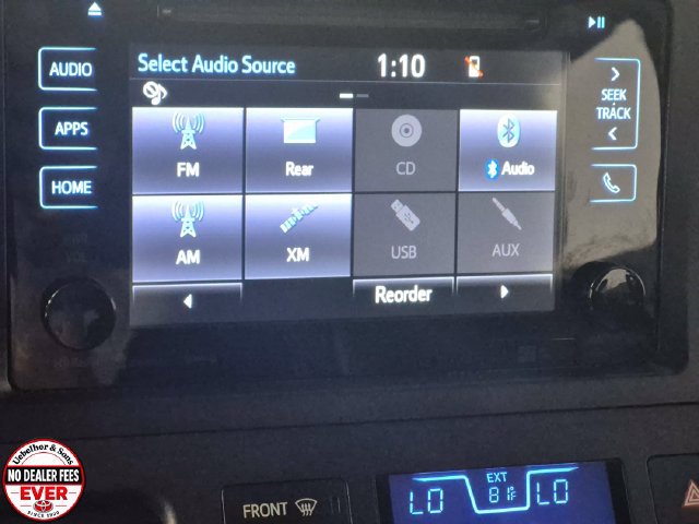 Used 2017 Toyota Sienna SE Premium FWD image 21