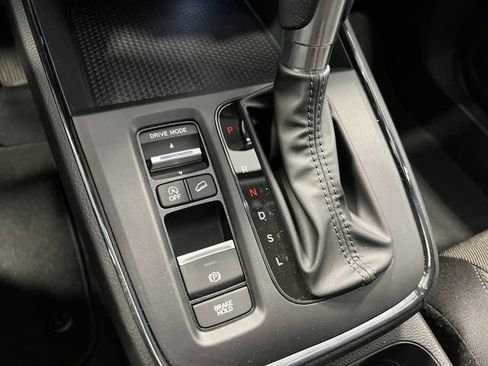 Used 2025 Honda CR-V LX image 16