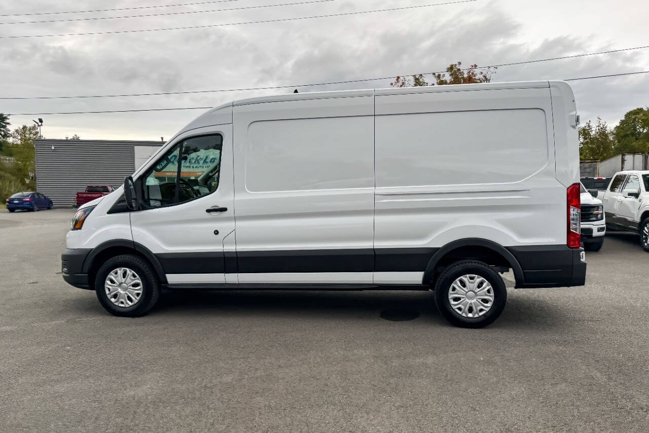 Used 2023 Ford E-Transit Medium Roof RWD image 6