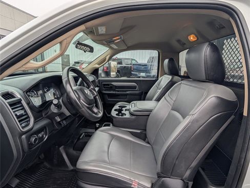 Used 2020 RAM 3500 Tradesman image 12