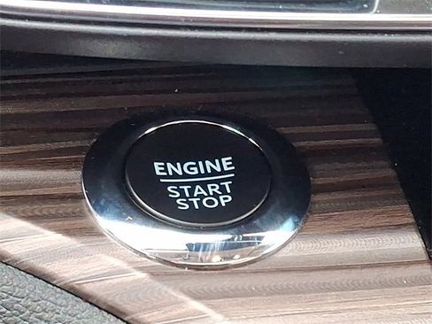 Used 2023 Ford Explorer Limited w/ Limited Technology Package image 24