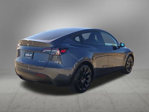 Used 2023 Tesla Model Y Long Range image 6