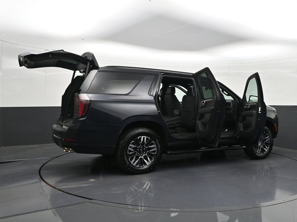 Certified 2025 Chevrolet Tahoe Z71 AWD/4WD image 41