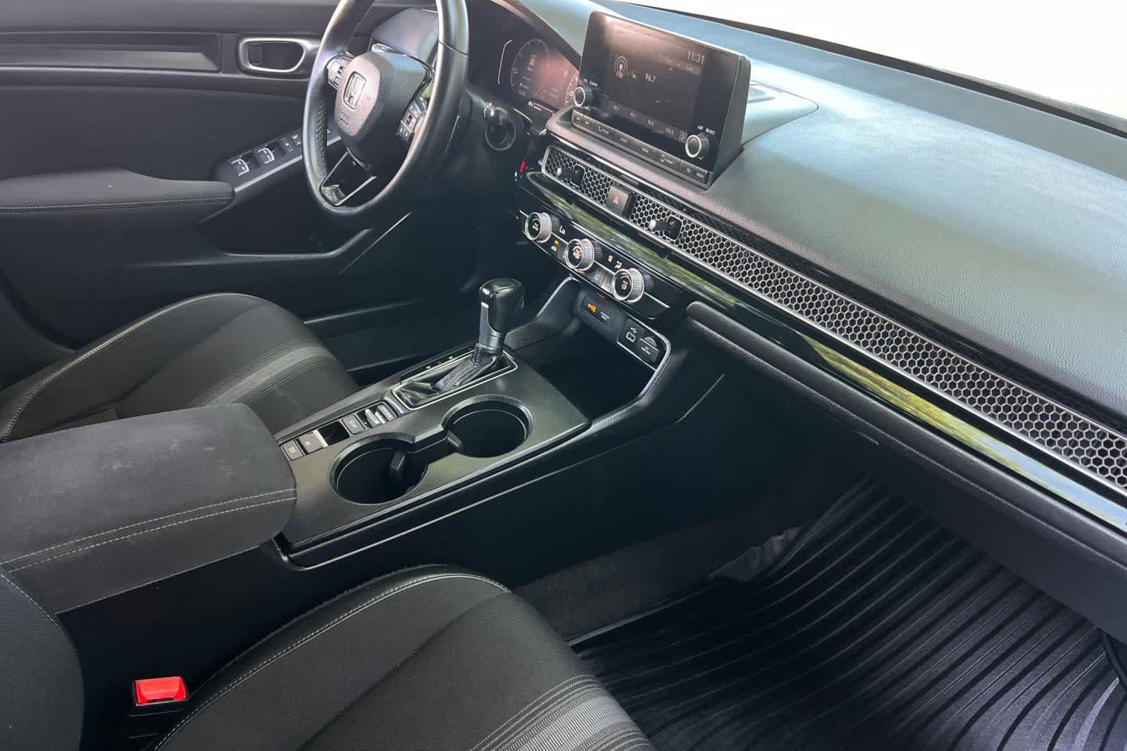Used 2024 Honda Civic Sport image 17