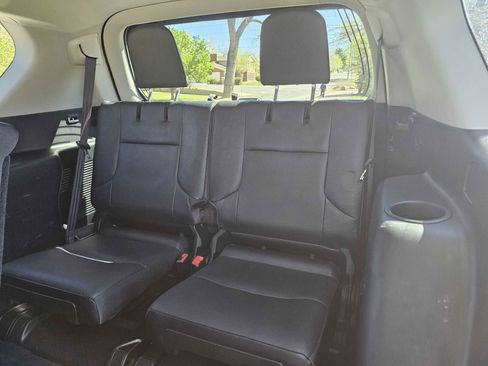 Used 2015 Lexus GX 460 w/ Premium Package AWD/4WD image 28