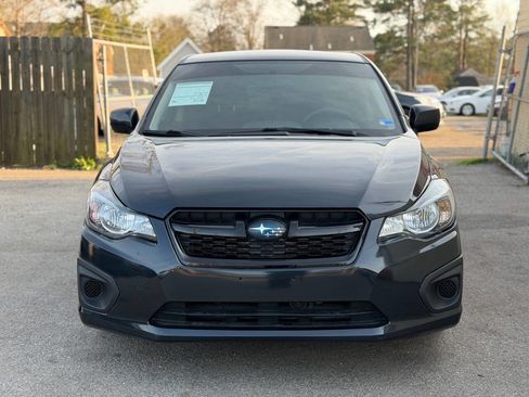 Used 2013 Subaru Impreza 2.0i Premium w/ All-Weather Pkg image 4
